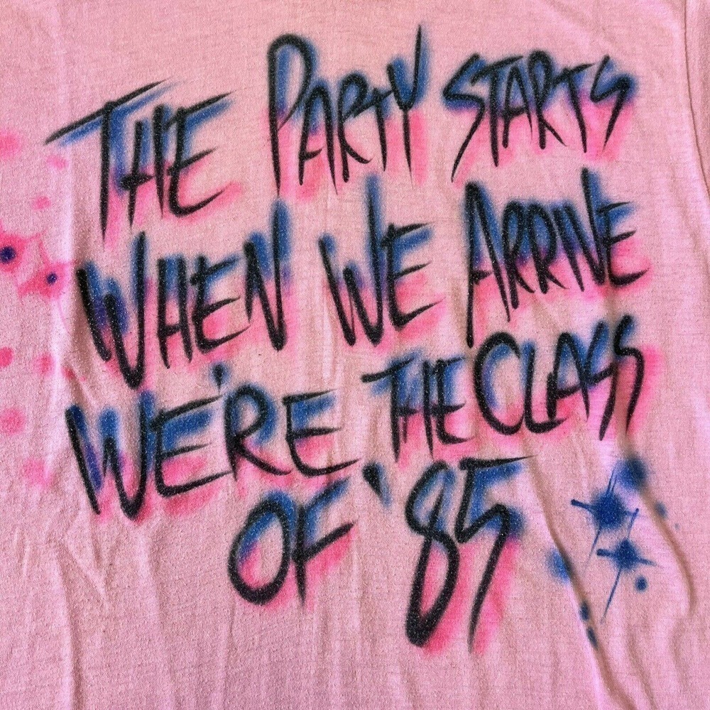 Airbrushed Pink T Shirt Class of 84 Unisex L